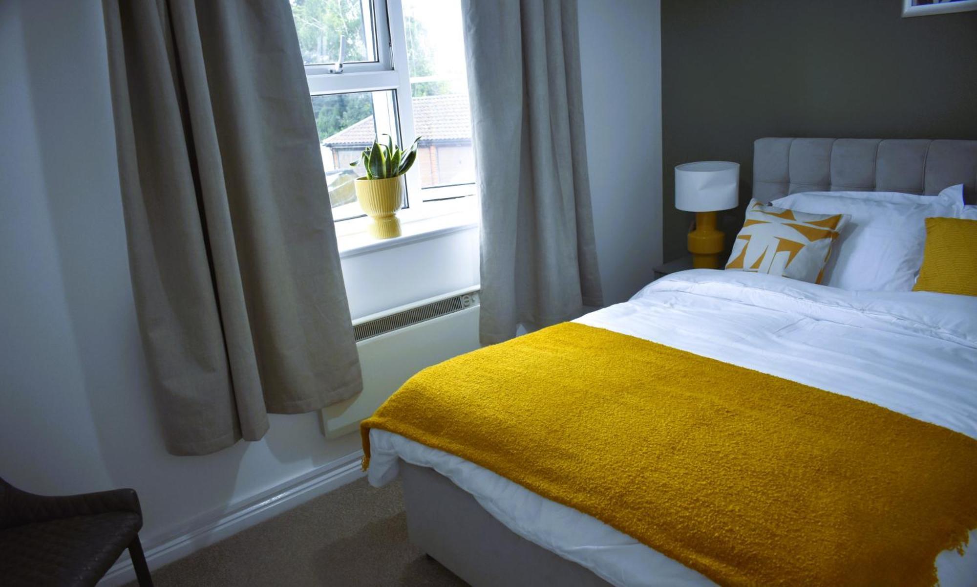 Luxury 2 Bed House With 3 Beds,3 Free Parking Lot In Dartford Near Town Centre, Adjacent Bus Stop, Train Station, Bluewater Mall, 25Mins To London City Airport,20 Miles From Central London Ngoại thất bức ảnh